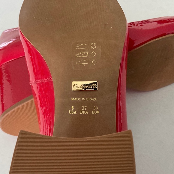 L’Intervalle Red Patent Leather Pointed Toe Heels Size 8 NWOT - Picture 3 of 7